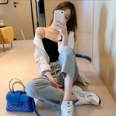 哈瓦，玛里亚姆，阿伊莎